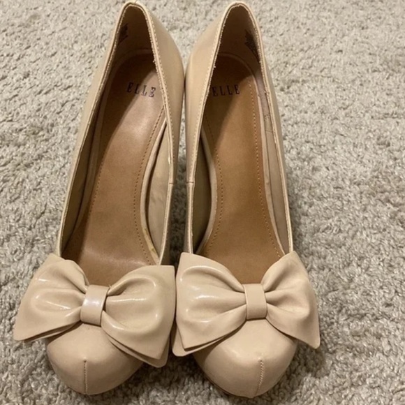 Beige/cream high heels - Picture 4 of 7
